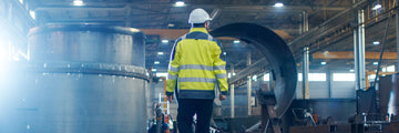 Top 10 Safety Features to Look for in Workwear for Tradespeople