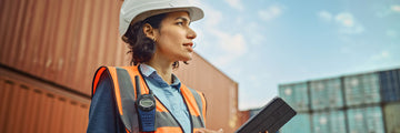 Women in Trades: Addressing the Need for Functional and Stylish Workwear